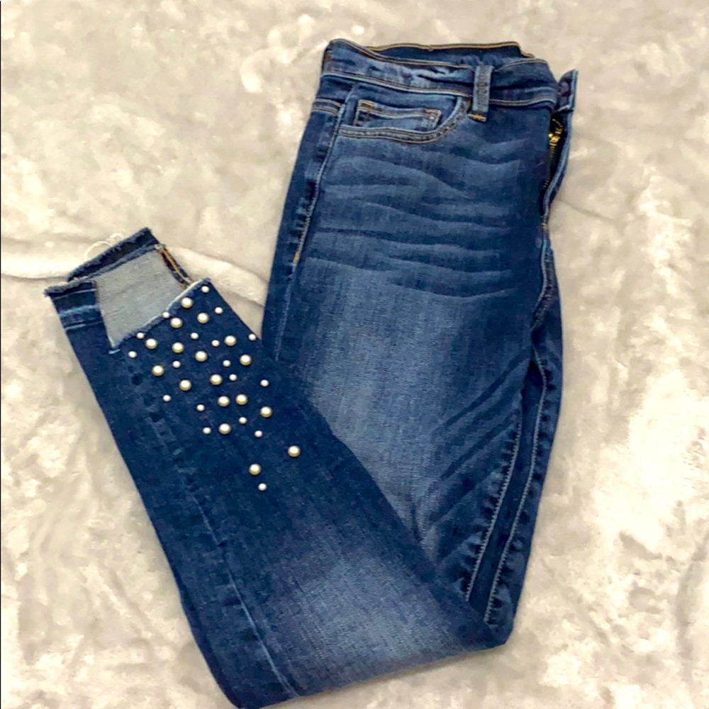 Pearl accent cropped jeans